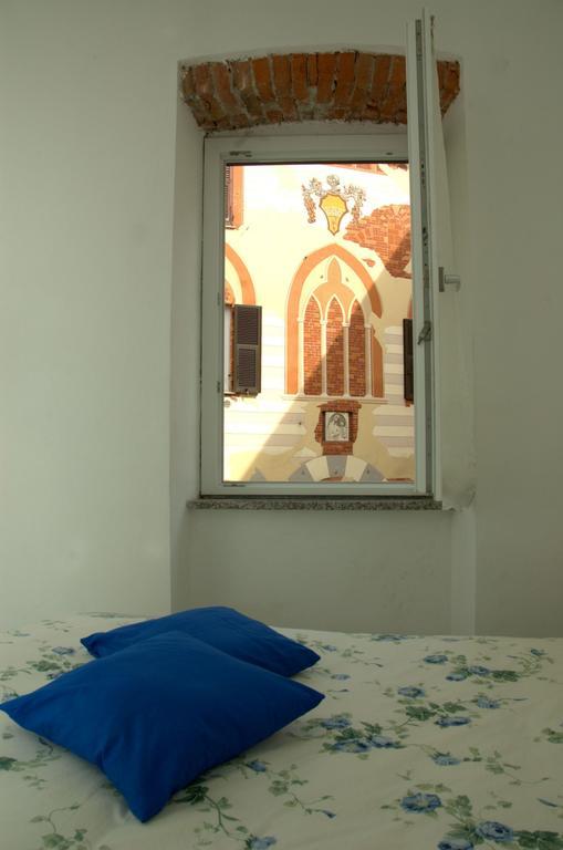 Villa La Finestra Sul Borgo Campo Ligure Habitación foto